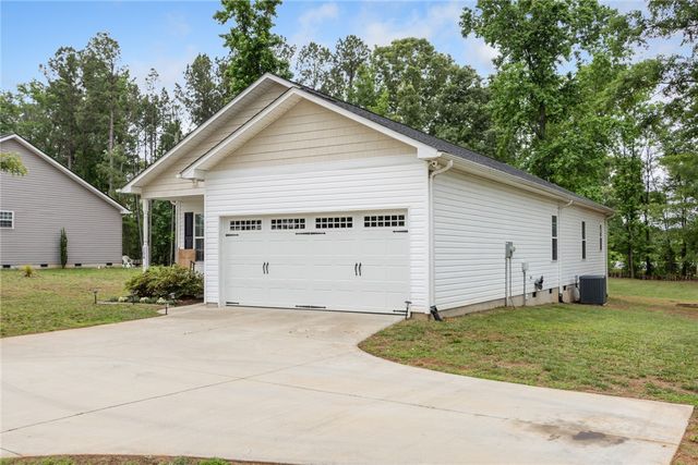 104 Tillotson Road, Anderson, SC 29621