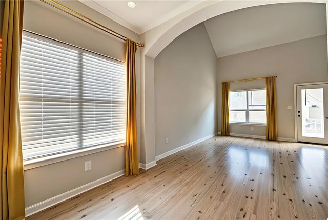 350 Carriage WAY, Kyle, TX 78640