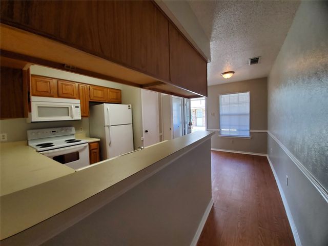 3016-3022 N Bell Avenue, Denton, TX 76209