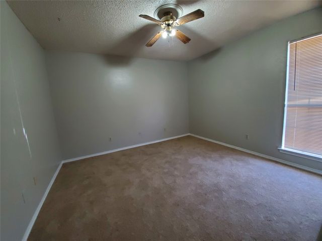 3016-3022 N Bell Avenue, Denton, TX 76209