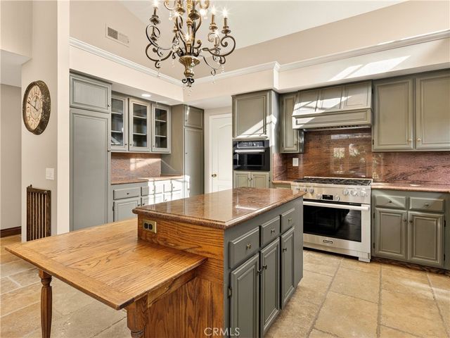 27149 Highlands, Valencia, CA 91354