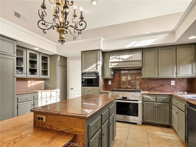 27149 Highlands, Valencia, CA 91354