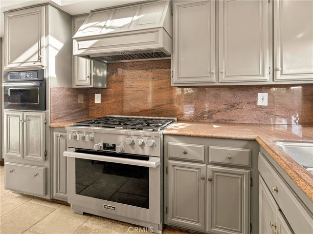 27149 Highlands, Valencia, CA 91354