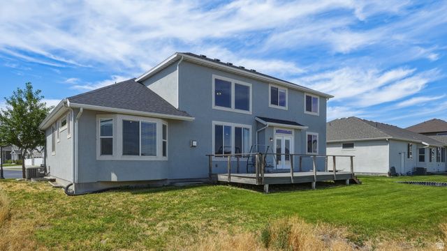 111 E SILVER OAK RD, Vineyard, UT 84059