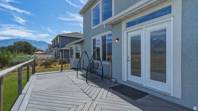 111 E SILVER OAK RD, Vineyard, UT 84059