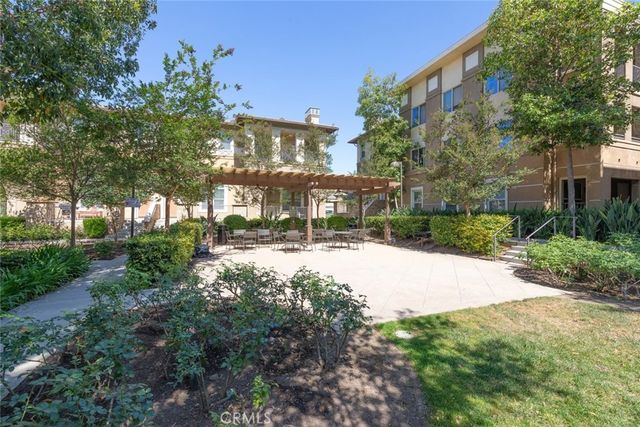 16109 Gables, Whittier, CA 90603