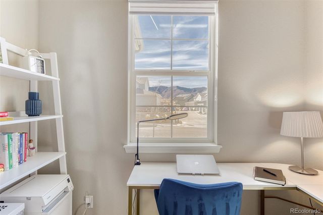 9857 Rosalee Peak Street, Littleton, CO 80125