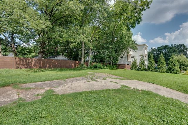 1424 Hosea L Williams Drive NE, Atlanta, GA 30317