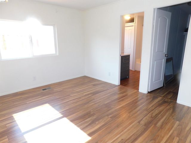 937 Northfield Drive, Hayward, CA 94544