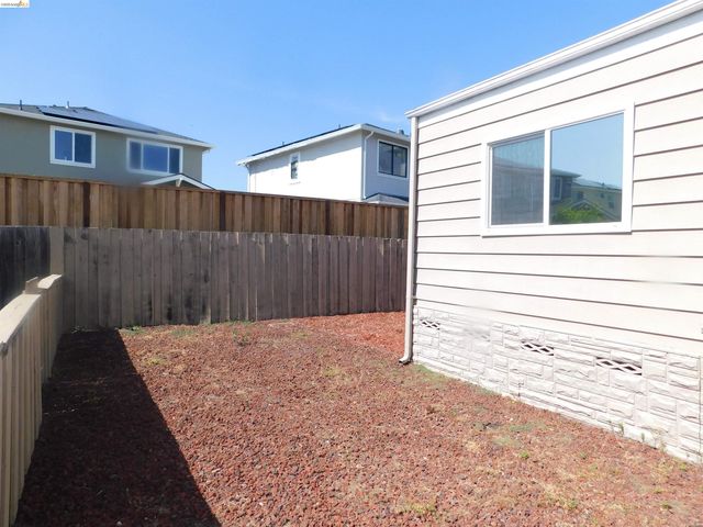 937 Northfield Drive, Hayward, CA 94544