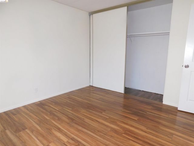 937 Northfield Drive, Hayward, CA 94544