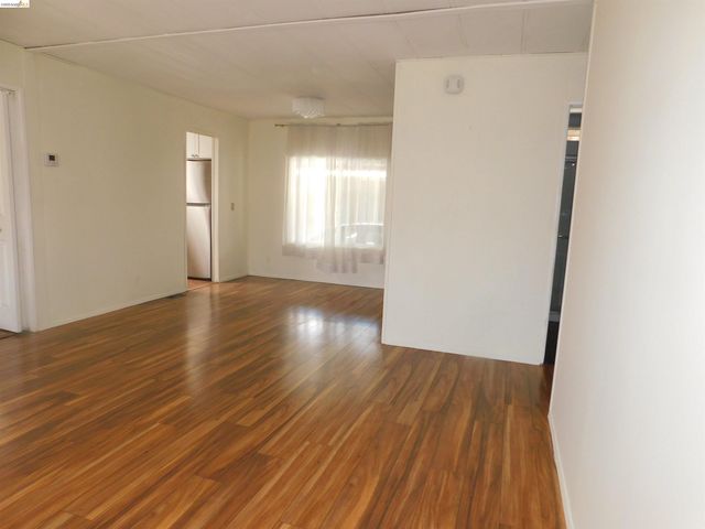 937 Northfield Drive, Hayward, CA 94544