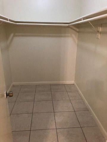 3025 NW 204th Terrace, Miami Gardens, FL 33056