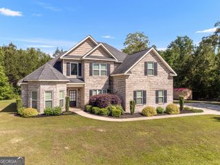 416 Kenna Way, Lizella, GA 31052
