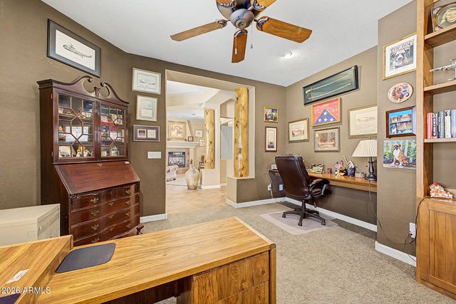 975 E COUNTY DOWN Drive, Chandler, AZ 85249