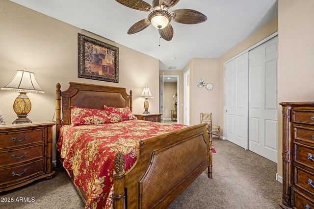 975 E COUNTY DOWN Drive, Chandler, AZ 85249