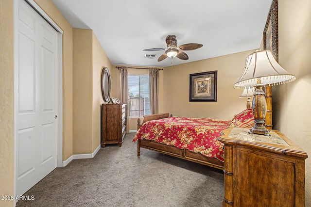 975 E COUNTY DOWN Drive, Chandler, AZ 85249