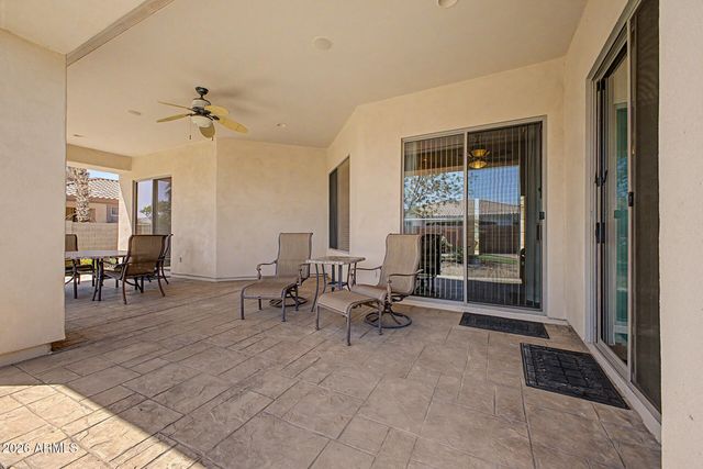 975 E COUNTY DOWN Drive, Chandler, AZ 85249