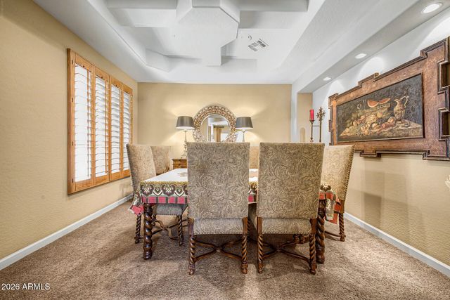 975 E COUNTY DOWN Drive, Chandler, AZ 85249
