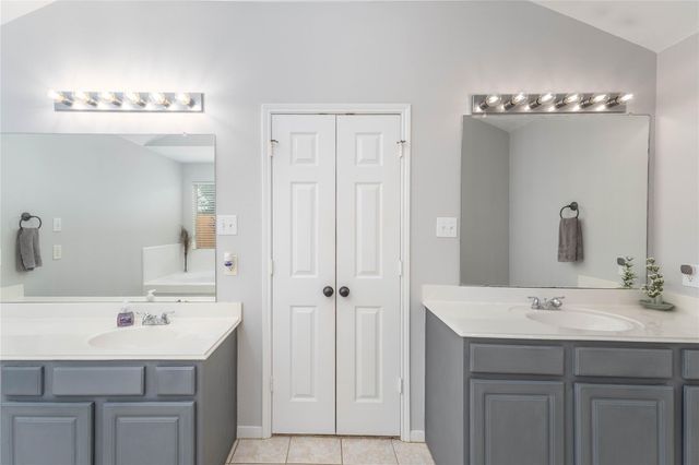 2309 Orleans Lane, Seabrook, TX 77586