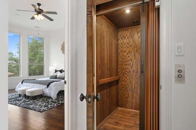 624 Santaluz PATH, Austin, TX 78732