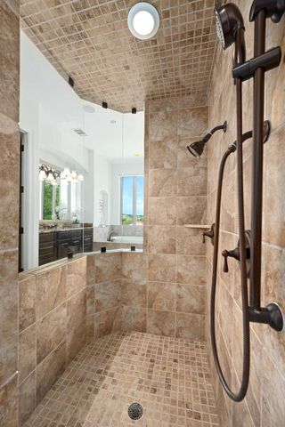 624 Santaluz PATH, Austin, TX 78732
