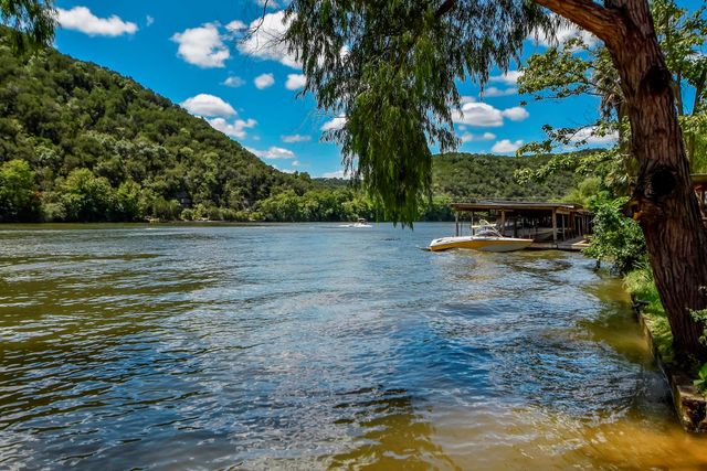 624 Santaluz PATH, Austin, TX 78732