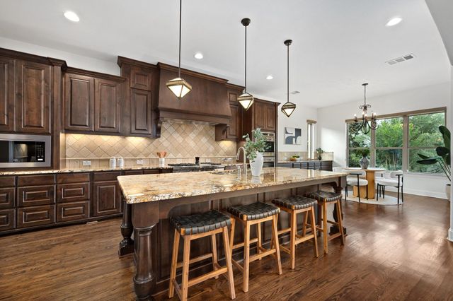 624 Santaluz PATH, Austin, TX 78732