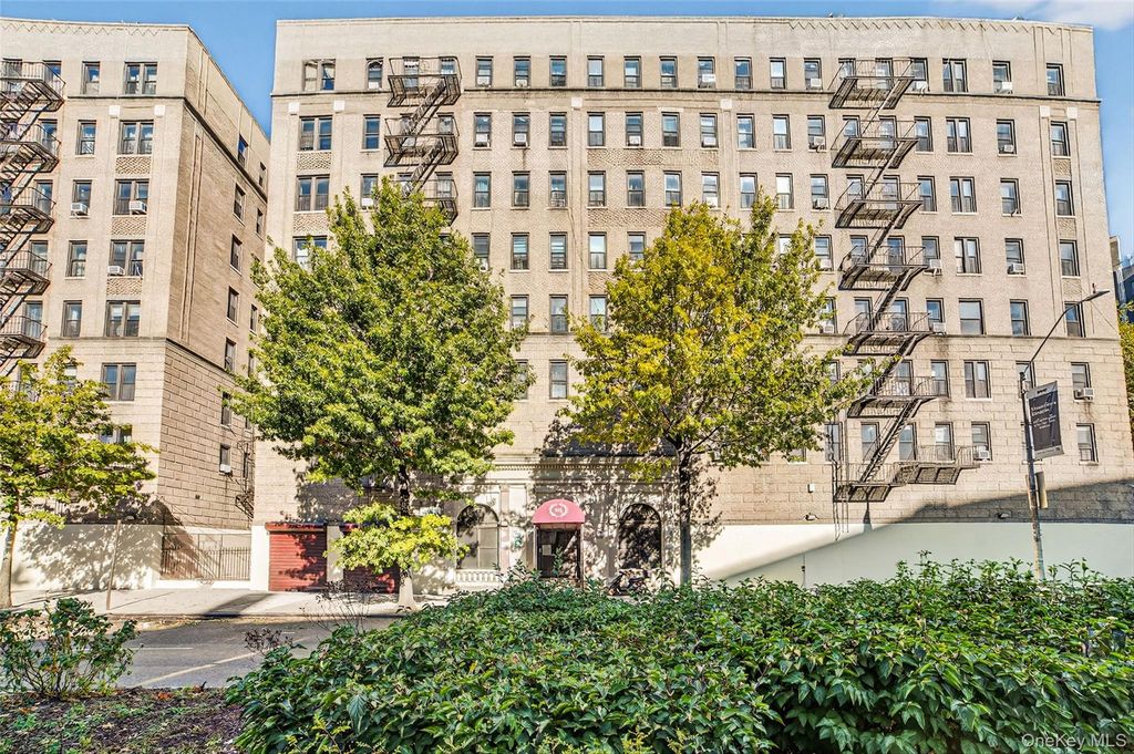 941 Jerome Avenue 8F, Bronx, NY 10452