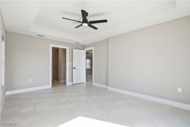 1818 NE 10th PL, Cape Coral, FL 33909