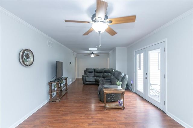 4404 E 137th Street, Grandview, MO 64030