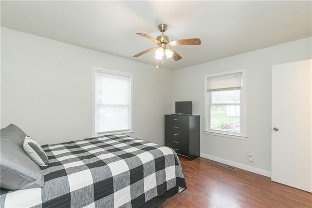 4404 E 137th Street, Grandview, MO 64030