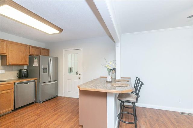 4404 E 137th Street, Grandview, MO 64030