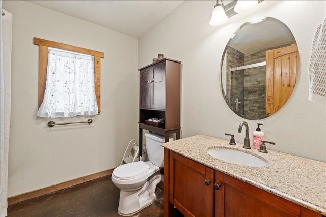 1581 SNOWBASIN ROAD, Fairbanks, AK 99709