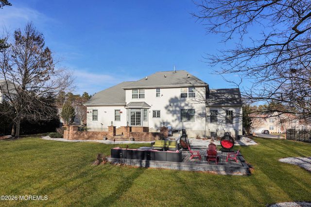 14 Emily Road, Manalapan, NJ 07726