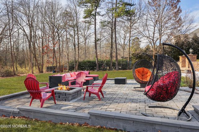 14 Emily Road, Manalapan, NJ 07726