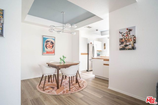 401 S El Cielo Road 11, Palm Springs, CA 92262
