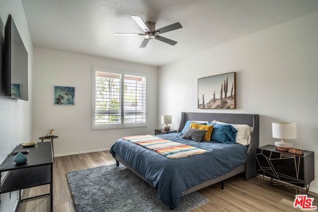 401 S El Cielo Road 11, Palm Springs, CA 92262