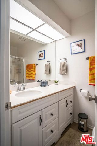 401 S El Cielo Road 11, Palm Springs, CA 92262