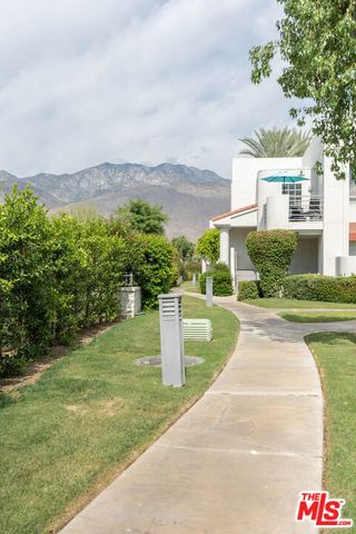 401 S El Cielo Road 11, Palm Springs, CA 92262