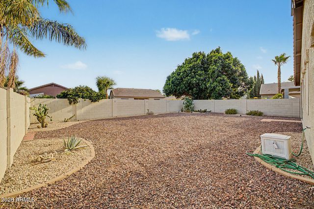 16813 W SHARON Drive, Surprise, AZ 85388
