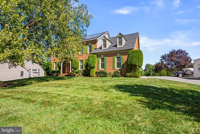 805 LINDSEY MANOR LN, Silver Spring, MD 20905