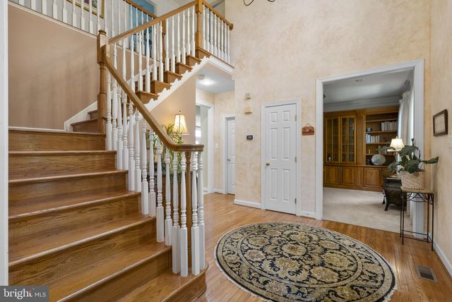 805 LINDSEY MANOR LN, Silver Spring, MD 20905