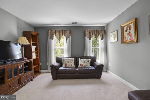 805 LINDSEY MANOR LN, Silver Spring, MD 20905