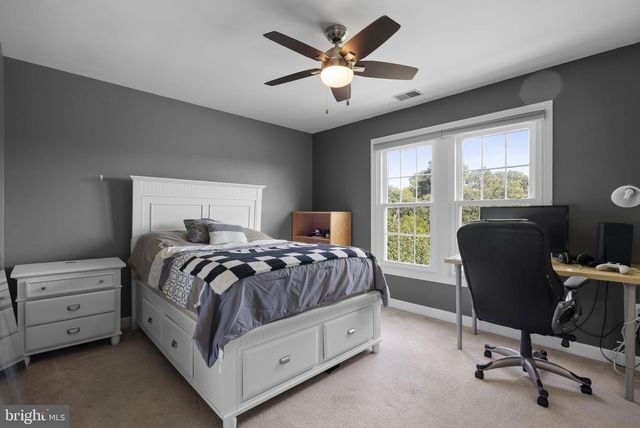805 LINDSEY MANOR LN, Silver Spring, MD 20905