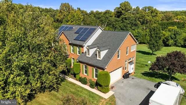 805 LINDSEY MANOR LN, Silver Spring, MD 20905