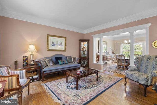 805 LINDSEY MANOR LN, Silver Spring, MD 20905