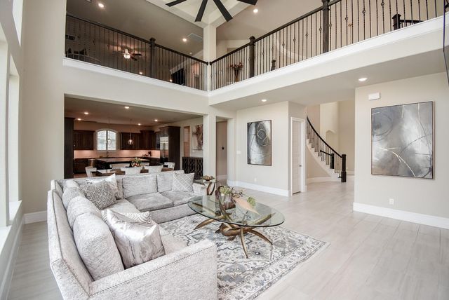 2106 Old Town Drive, Missouri City, TX 77459