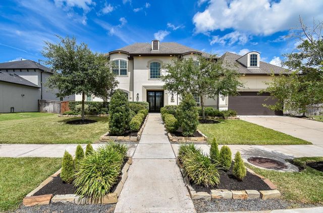2106 Old Town Drive, Missouri City, TX 77459