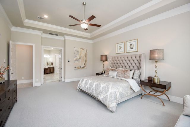 2106 Old Town Drive, Missouri City, TX 77459
